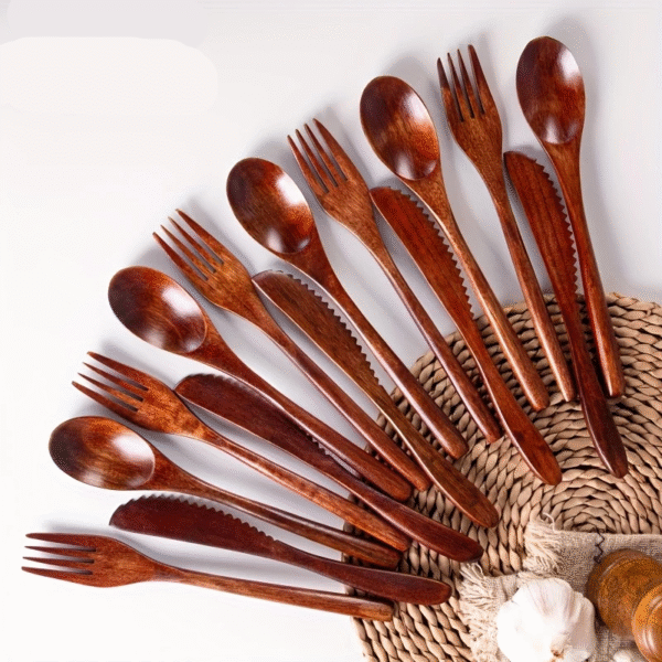 62c4547f-6071-4351-9e7d-86343cbd7225 9pcs Japanese Handcrafted Wooden Cutlery Set