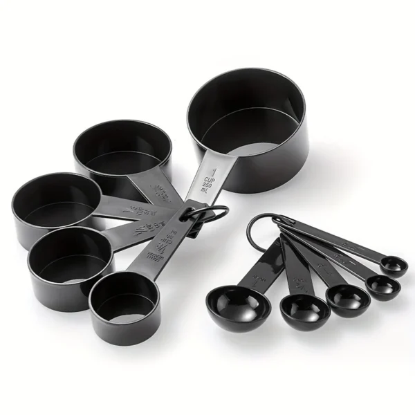 a0a8d2cd380334355e3a37459951a745 10pcs/set, baking black plastic measuring cup