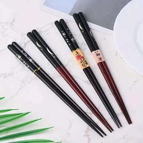 c6fb8c03-59c8-4aac-b12d-a8a1ff3a1315 Random Elegant Wooden Chopsticks